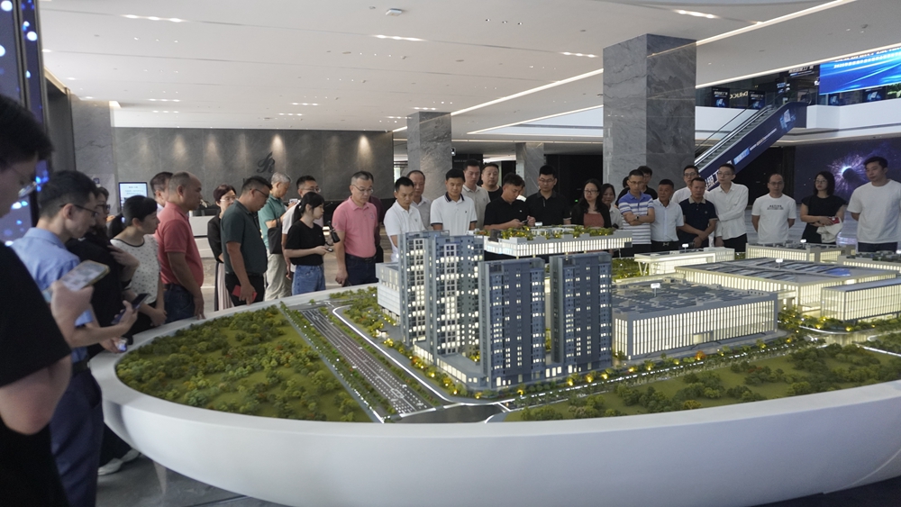 2025年度汕尾市电子信息企业赴东莞开展技术市场对接（推介）活动顺利举行(图4)