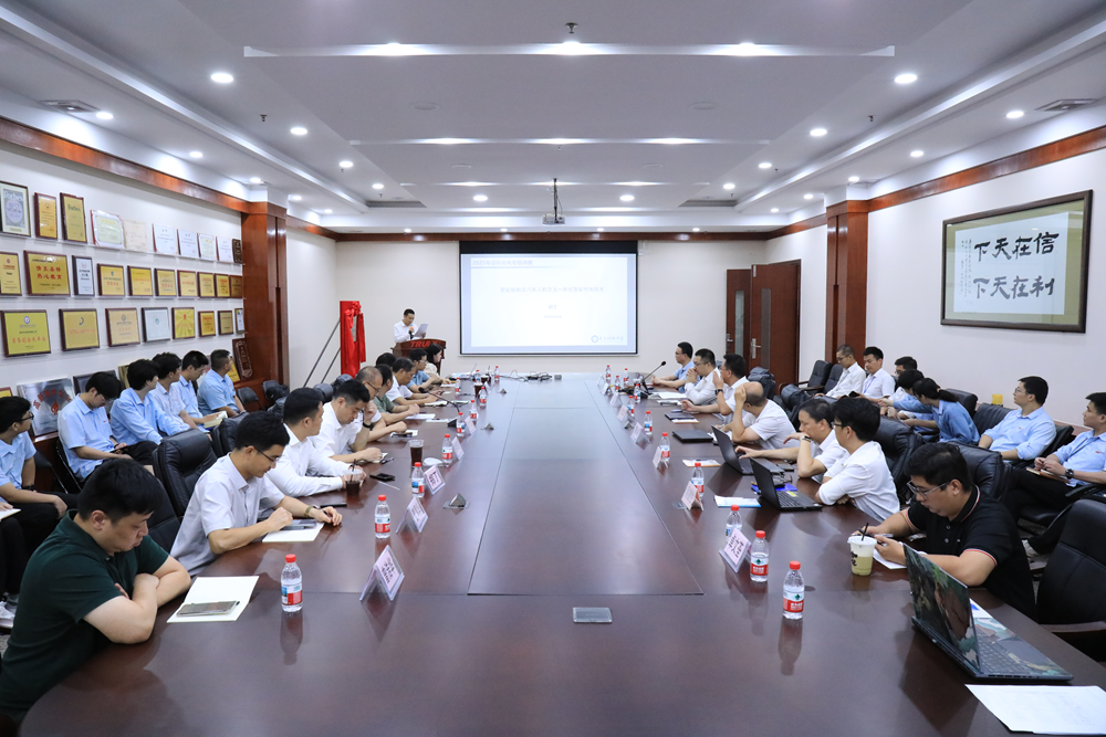 2025年信利广东省博士后创新实践基地揭牌暨广东省薄膜减反技术企业重点实验室学术委员人才交流会顺利 举行(图1)